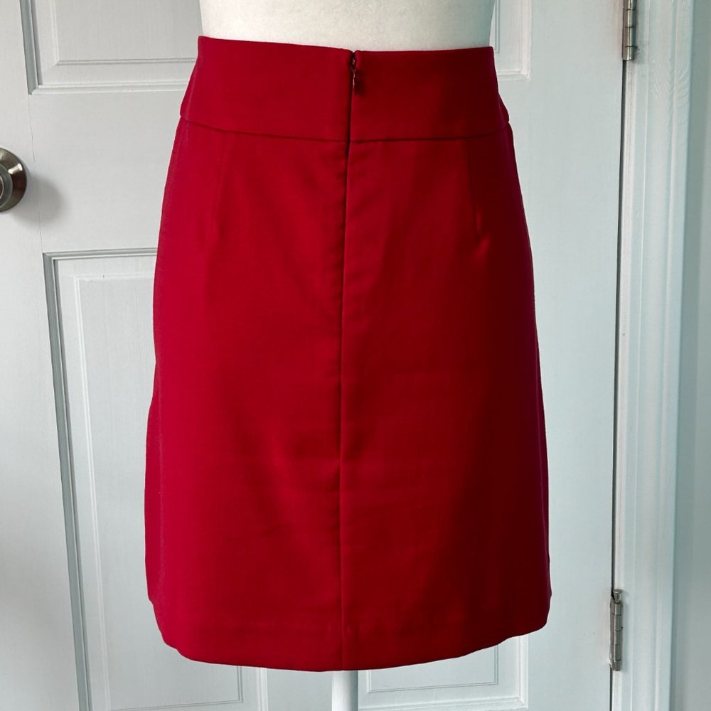 Ann Taylor Red Front Kick Pleat Skirt with POCKETS (size 4) - Picture 5 of 9